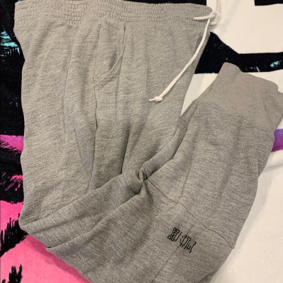 Pink Victoria’s Secret Gray Joggers w/ Tue Waist - Picture 8 of 9